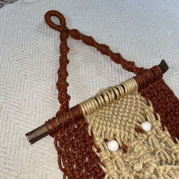 VTG 70s Retro Handmade Macrame Guest Towel Holder DOG Embellishment - Picture 8 of 11